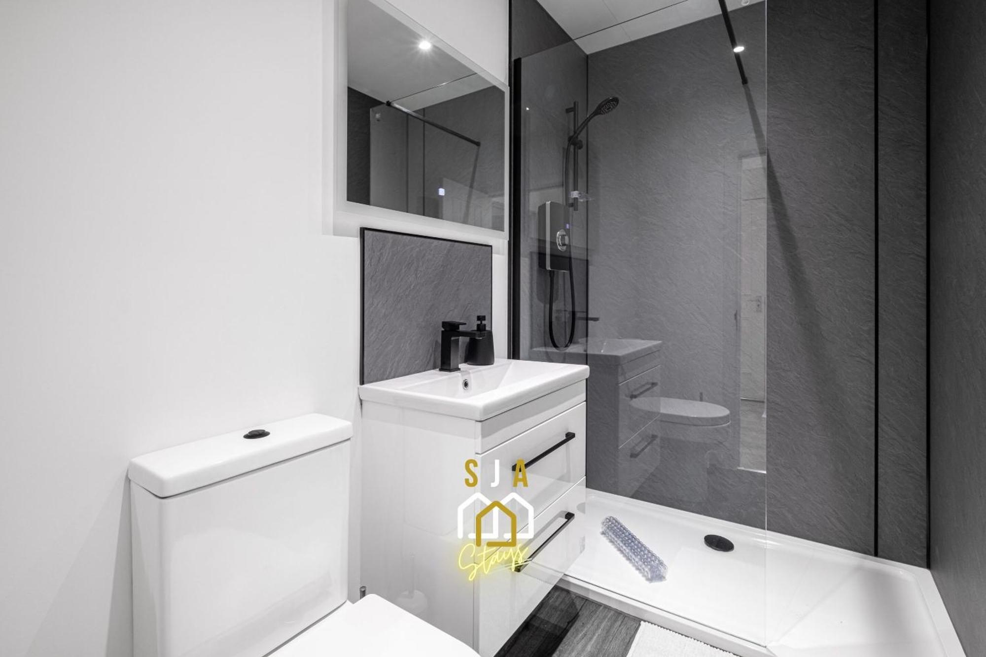 Holburn Hideaway - Sja Stays - Modern 2 Bed Apartment Aberdeen Exterior photo